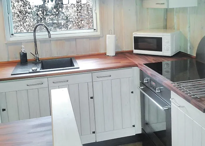 Nyaraló Sporgh - 100m From The Sea By Interhome *